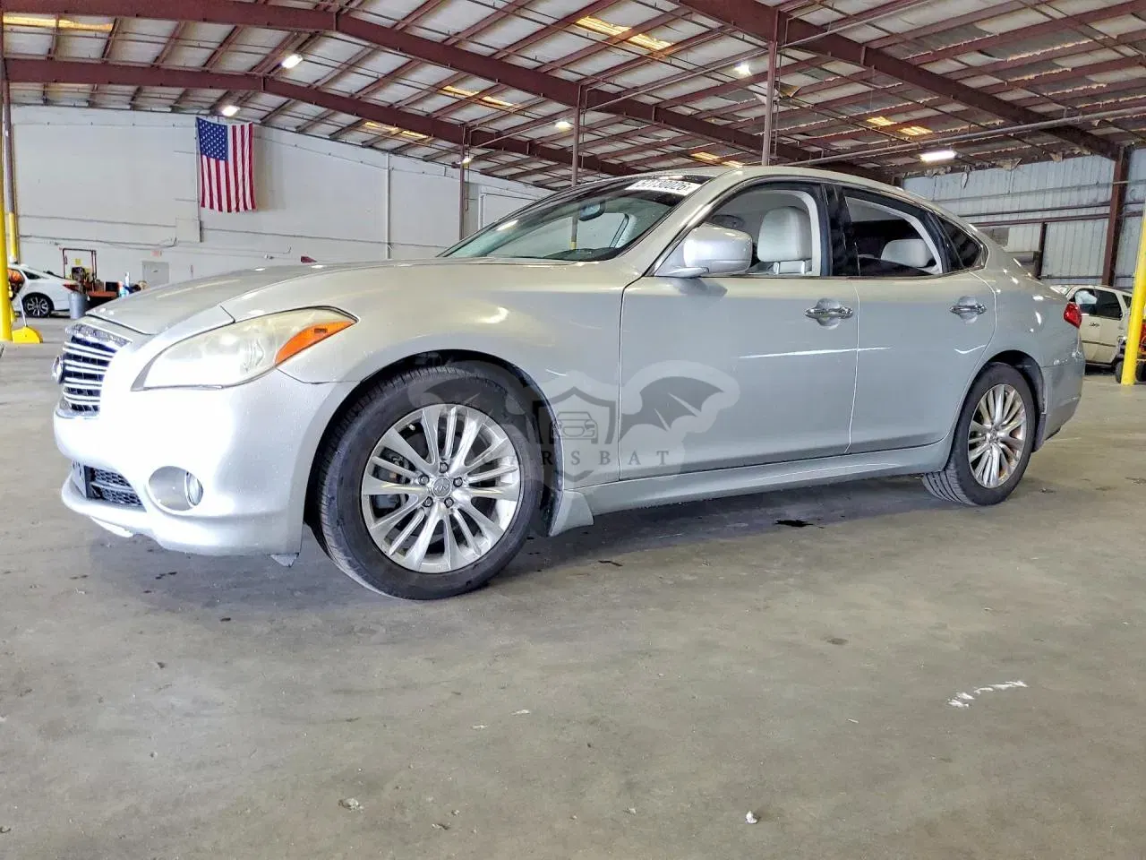 Infiniti M37 3.7L 6 2011