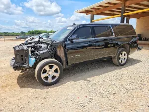 Chevrolet Suburban 5.3L 8 2015
