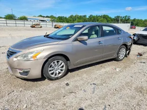 Nissan Altima 2.5L 4 2015