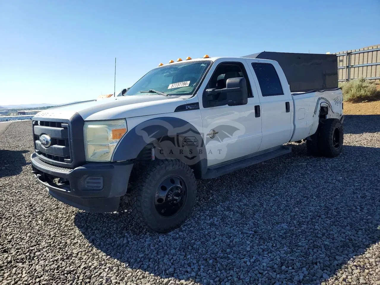 Ford F-450 6.7L 8 2011