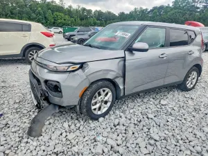 Kia Soul 2.0L 4 2022