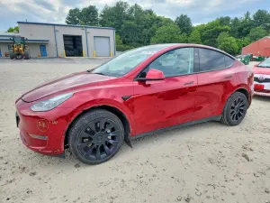 Tesla Model Y 2024