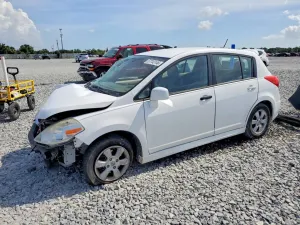 Nissan Versa 1.8L 4 2011