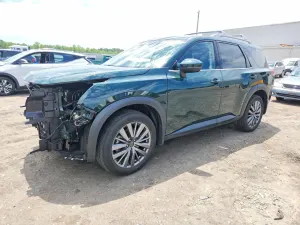 Nissan Pathfinder 3.5L 6 2025