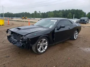 Dodge Challenger 5.7L 8 2021