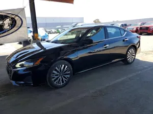Nissan Altima 2.5L 4 2025