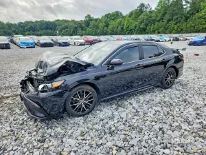 Toyota Camry 2.5L 4 2021