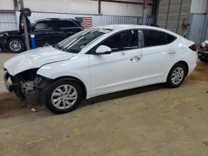 Hyundai Elantra 2.0L 4 2020