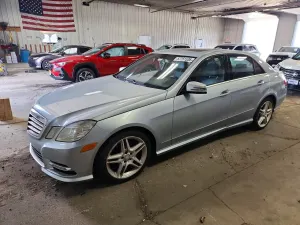 Mercedes-Benz E 3.5L 6 2013