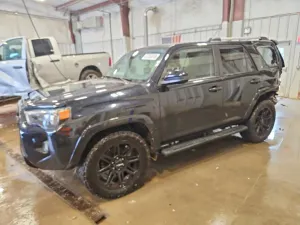 Toyota 4Runner 4.0L 6 2021