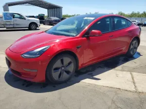 Tesla Model 3 2022