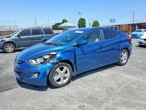 Hyundai Elantra 1.8L 4 2013