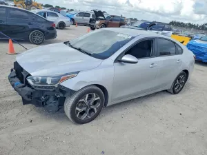 Kia Cerato / Forte / K3 2.0L 4 2020