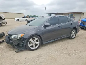 Toyota Camry 2.5L 4 2013