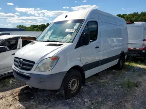 Mercedes-Benz Sprinter 3.0L 6 2012