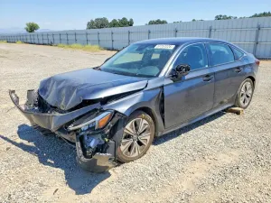 Honda Civic 2.0L 4 2025