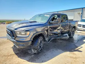RAM 1500 5.7L 8 2020
