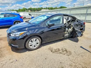 Nissan Versa 1.6L 4 2025