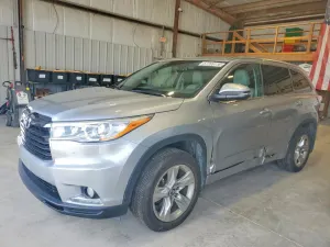 Toyota Highlander 3.5L 6 2016