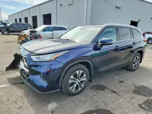 Toyota Highlander 3.5L 6 2020