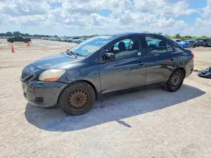 Toyota Yaris 1.5L 4 2011