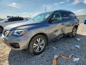 Nissan Pathfinder 3.5L 6 2017