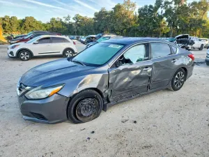 Nissan Altima 2.5L 4 2017