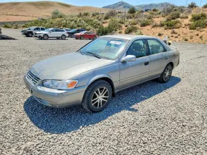Toyota Camry 3.0L 6 2001