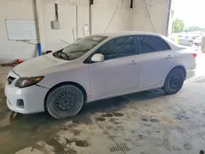 Toyota Corolla 1.8L 4 2011