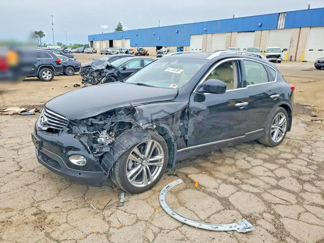 Infiniti QX50 3.7L 6 2015