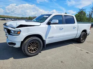 RAM 1500 5.7L 8 2021