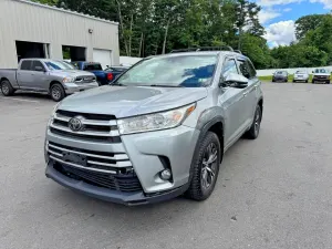 Toyota Highlander 3.5L 6 2017