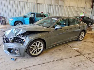 Audi A5 2.0L 4 2024