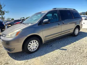 Toyota Sienna 3.3L 6 2004