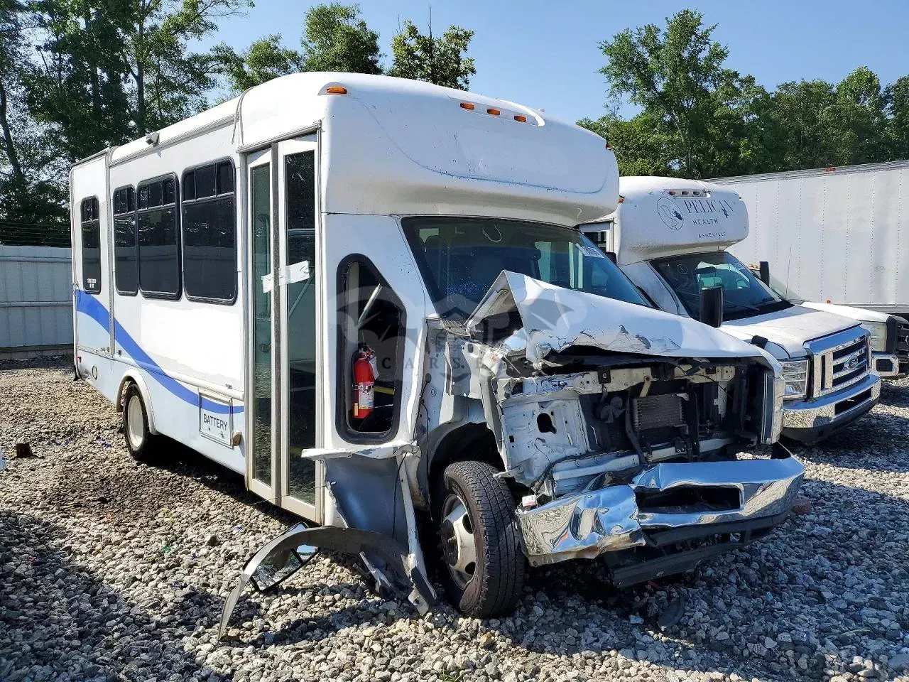Ford Econoline 6.8L 10 2019
