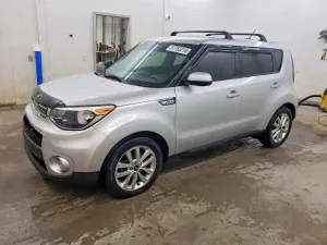 Kia Soul 2.0L 4 2017