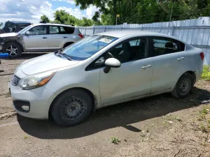 Kia Rio 1.6L 4 2013