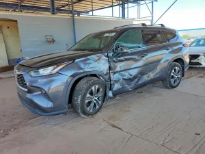 Toyota Highlander 3.5L 6 2020