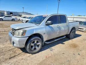 Nissan Titan 5.6L 8 2004