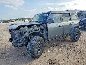 Ford Bronco 2.7L 6 2022