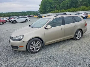 Volkswagen Jetta 2.0L 4 2013