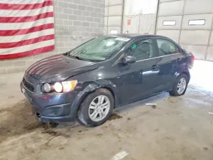 Chevrolet Aveo (Sonic) 1.8L 4 2015