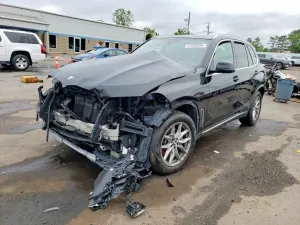 BMW X5 3.0L 6 2021