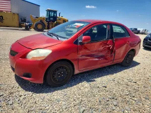 Toyota Yaris 1.5L 4 2011