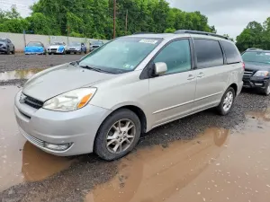 Toyota Sienna 3.3L 6 2005
