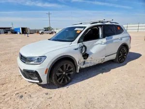 Volkswagen Tiguan 2.0L 4 2021