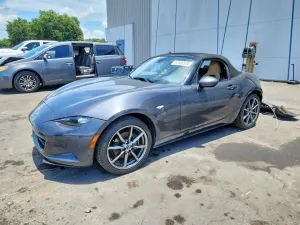 Mazda MX-5 (Miata) 2.0L 4 2016