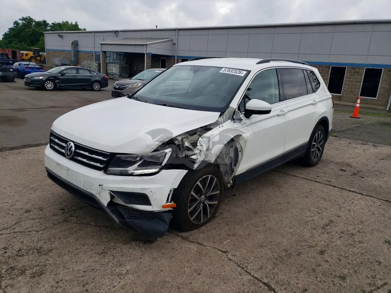 Volkswagen Tiguan 2.0L 4 2021