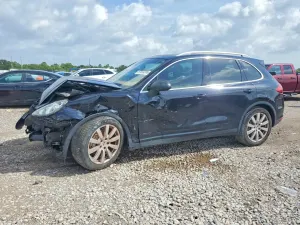Porsche Cayenne 4.8L 8 2011