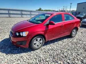 Chevrolet Aveo (Sonic) 1.4L 4 2013